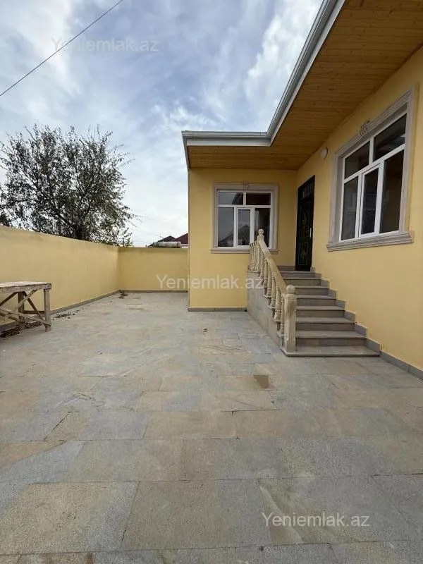 Satılır 3 otaqlı həyət evi 100 m²