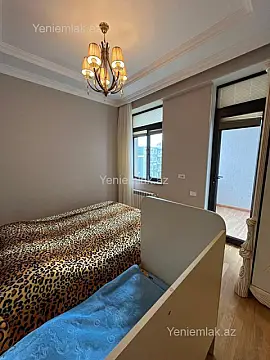 Satılır 3 otaqlı yeni tikili 112 m²