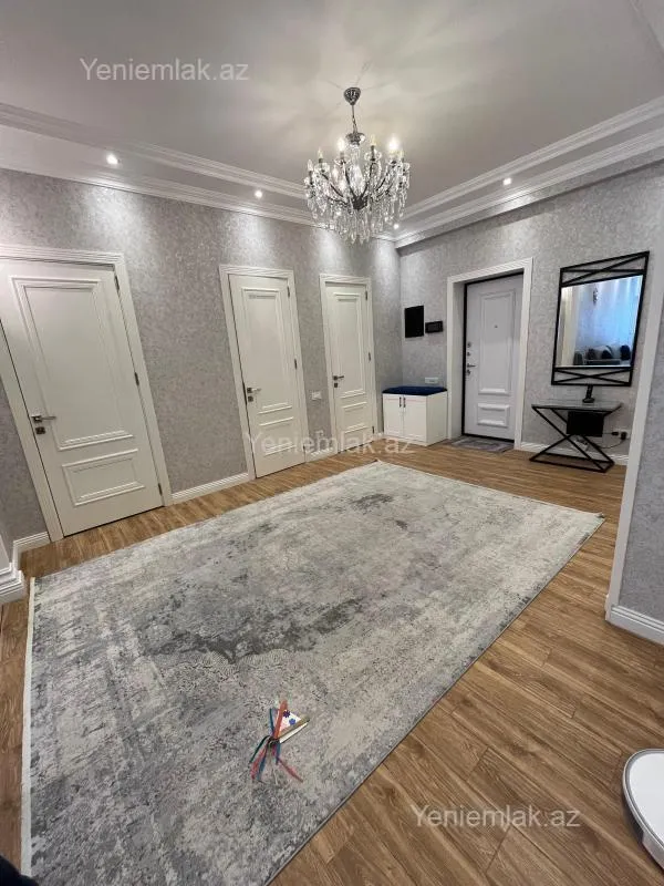 Satılır 3 otaqlı yeni tikili 112 m²