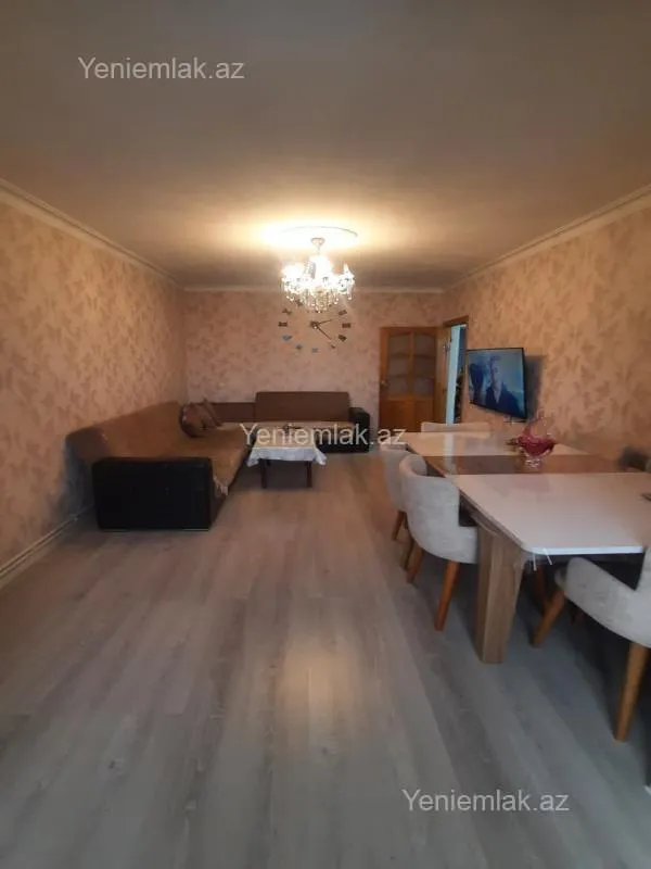 Satılır 3 otaqlı köhnə tikili 68 m²