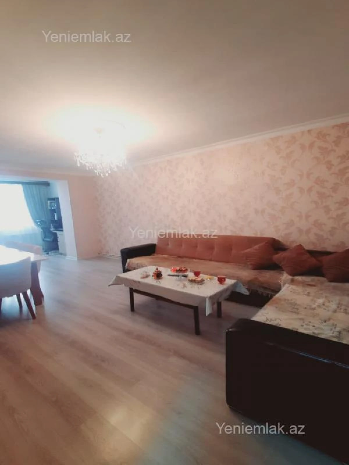 Satılır 3 otaqlı köhnə tikili 68 m²