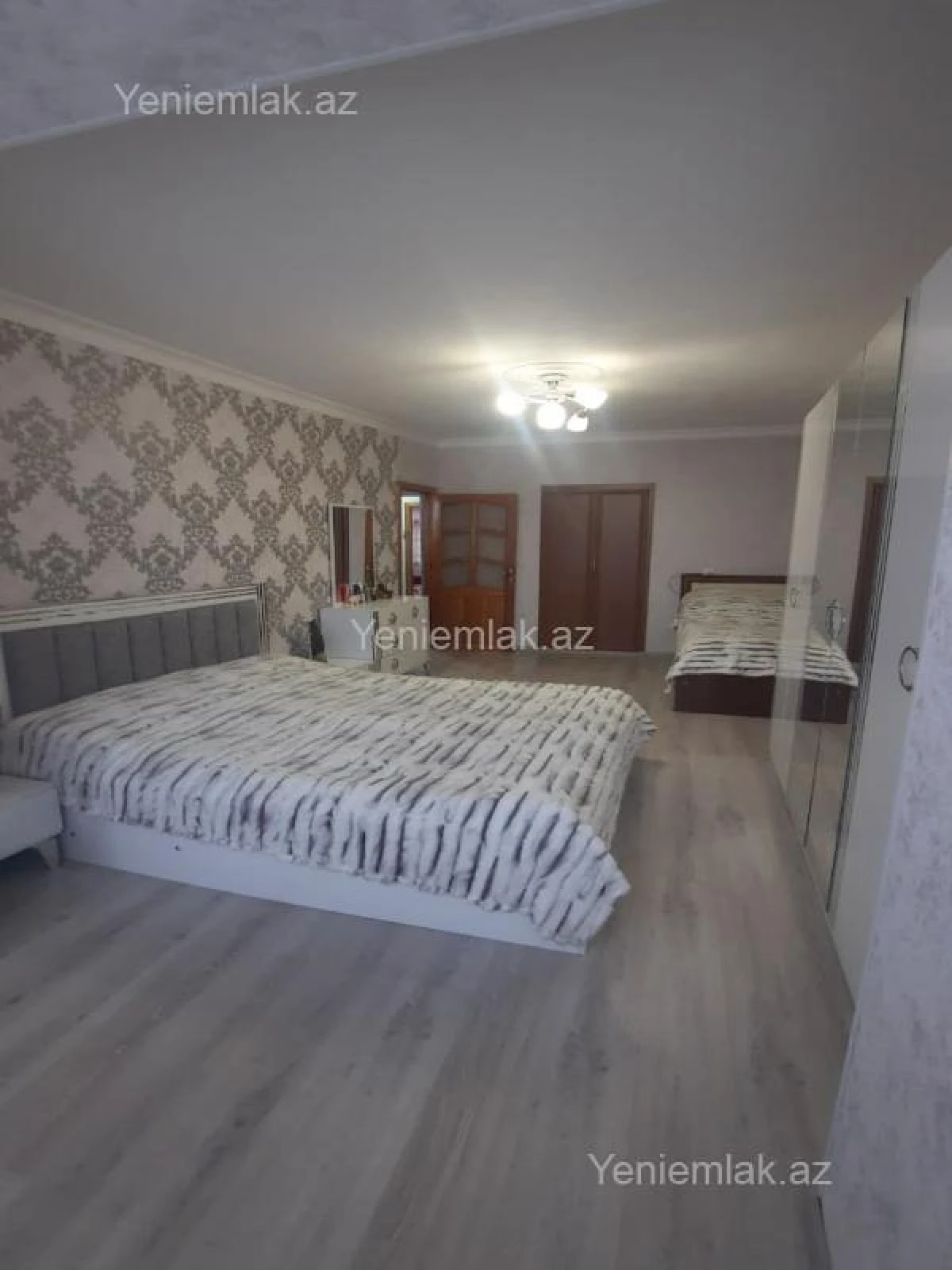 Satılır 3 otaqlı köhnə tikili 68 m²