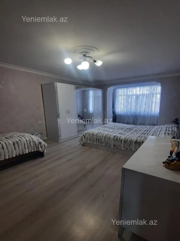 Satılır 3 otaqlı köhnə tikili 68 m²