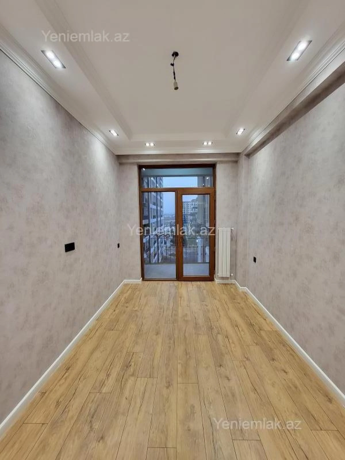 Satılır 2 otaqlı yeni tikili 75 m²