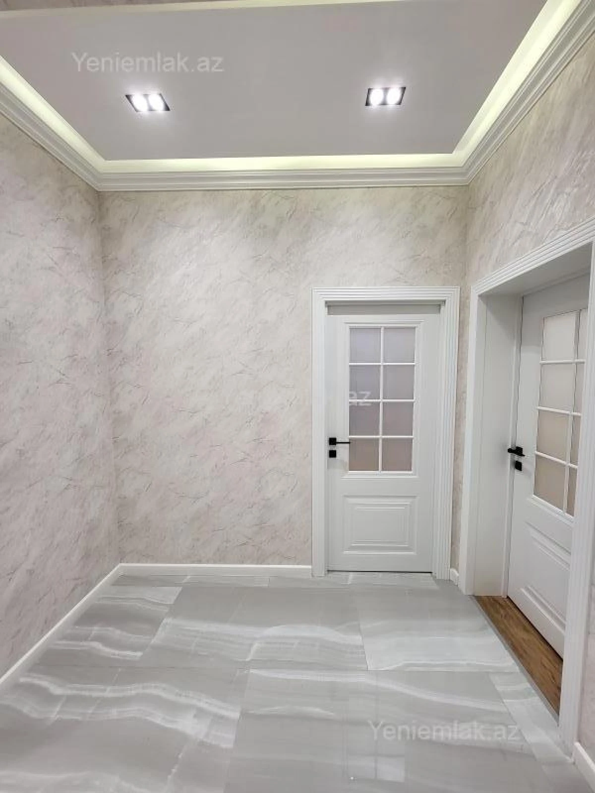 Satılır 2 otaqlı yeni tikili 75 m²