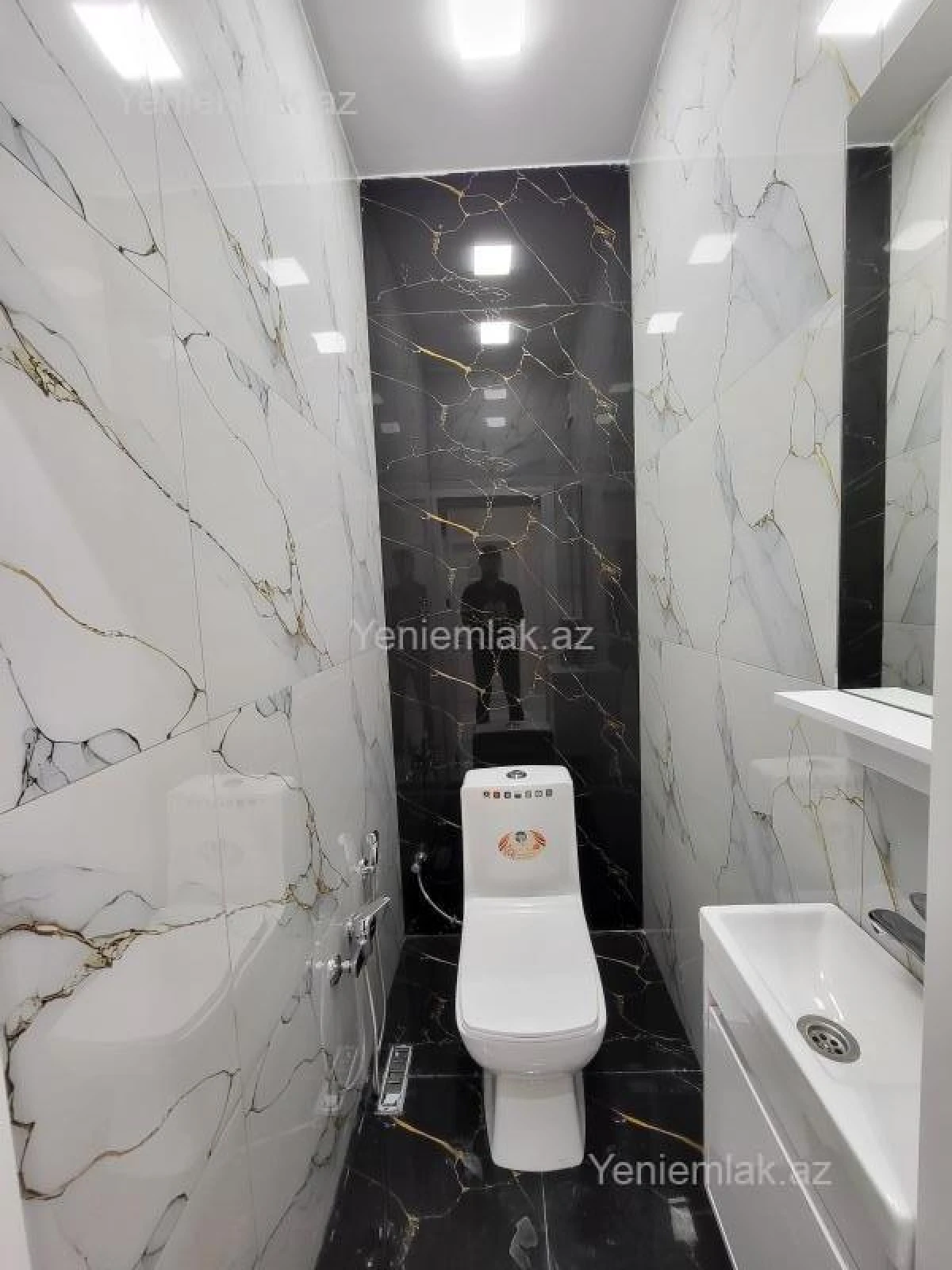 Satılır 2 otaqlı yeni tikili 75 m²