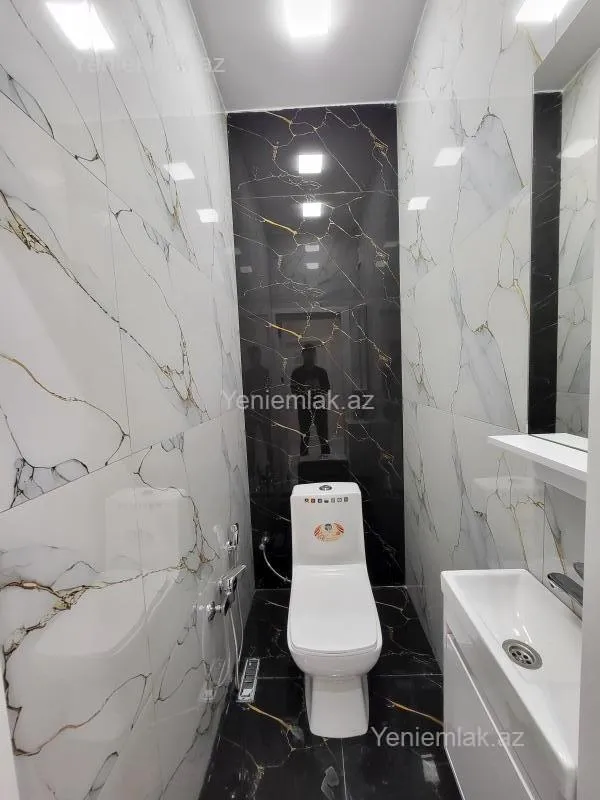 Satılır 2 otaqlı yeni tikili 75 m²