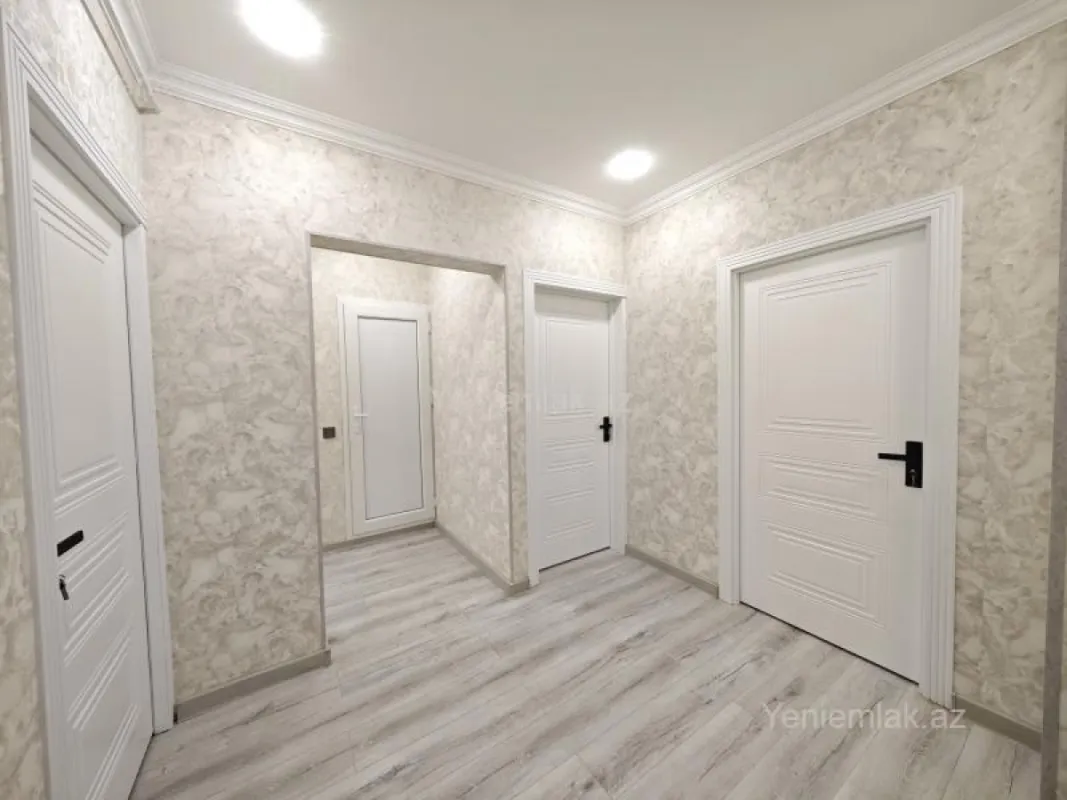 Satılır 3 otaqlı köhnə tikili 85 m²