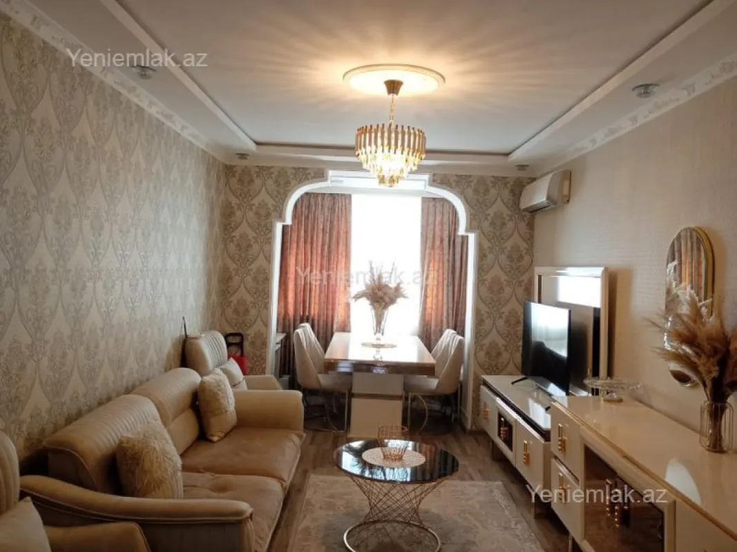 Satılır 3 otaqlı köhnə tikili 75 m²