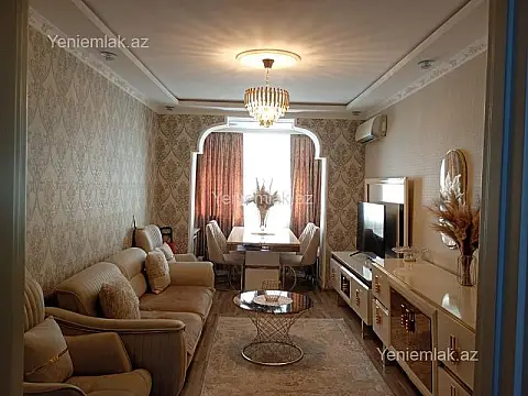 Satılır 3 otaqlı köhnə tikili 75 m²