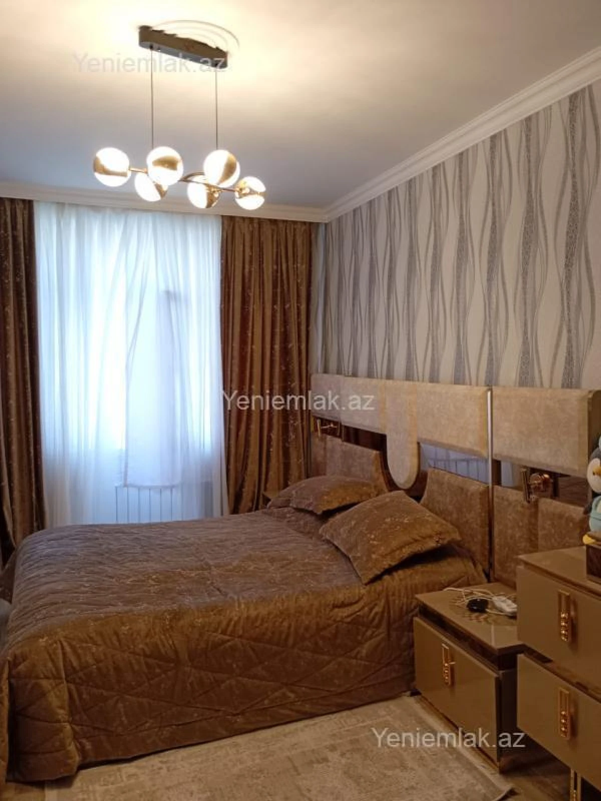 Satılır 3 otaqlı köhnə tikili 75 m²