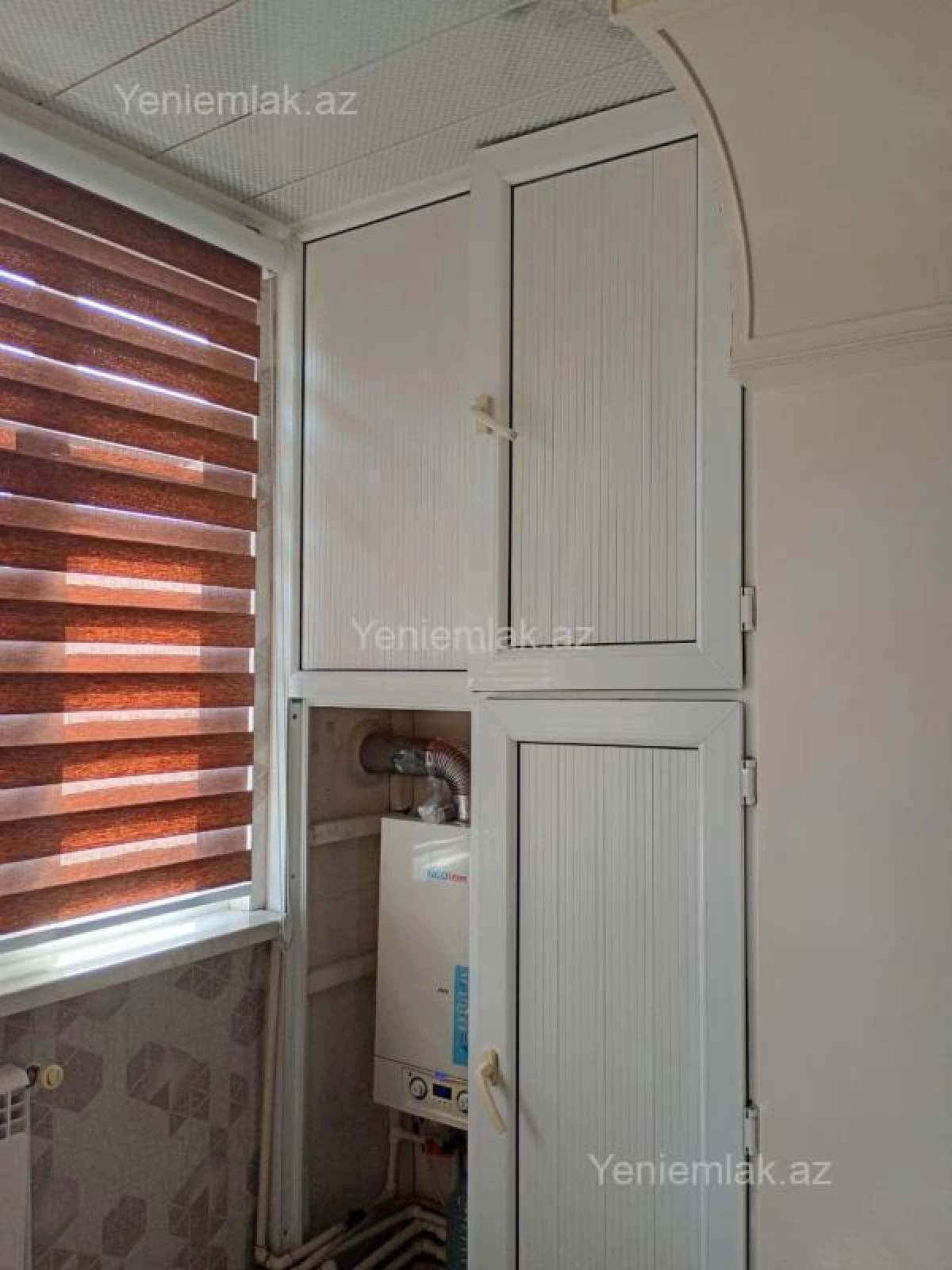 Satılır 3 otaqlı köhnə tikili 75 m²