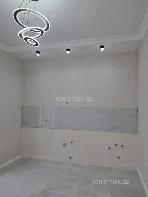 Satılır 4 otaqlı həyət evi 140 m²