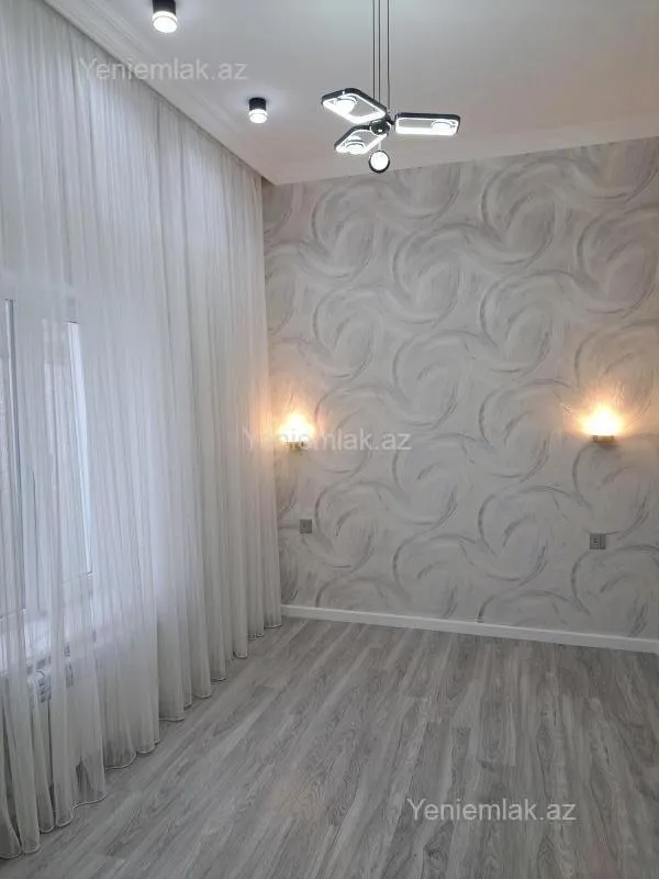 Satılır 4 otaqlı həyət evi 140 m²