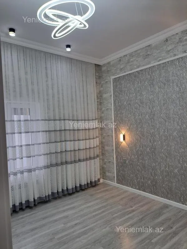 Satılır 4 otaqlı həyət evi 140 m²