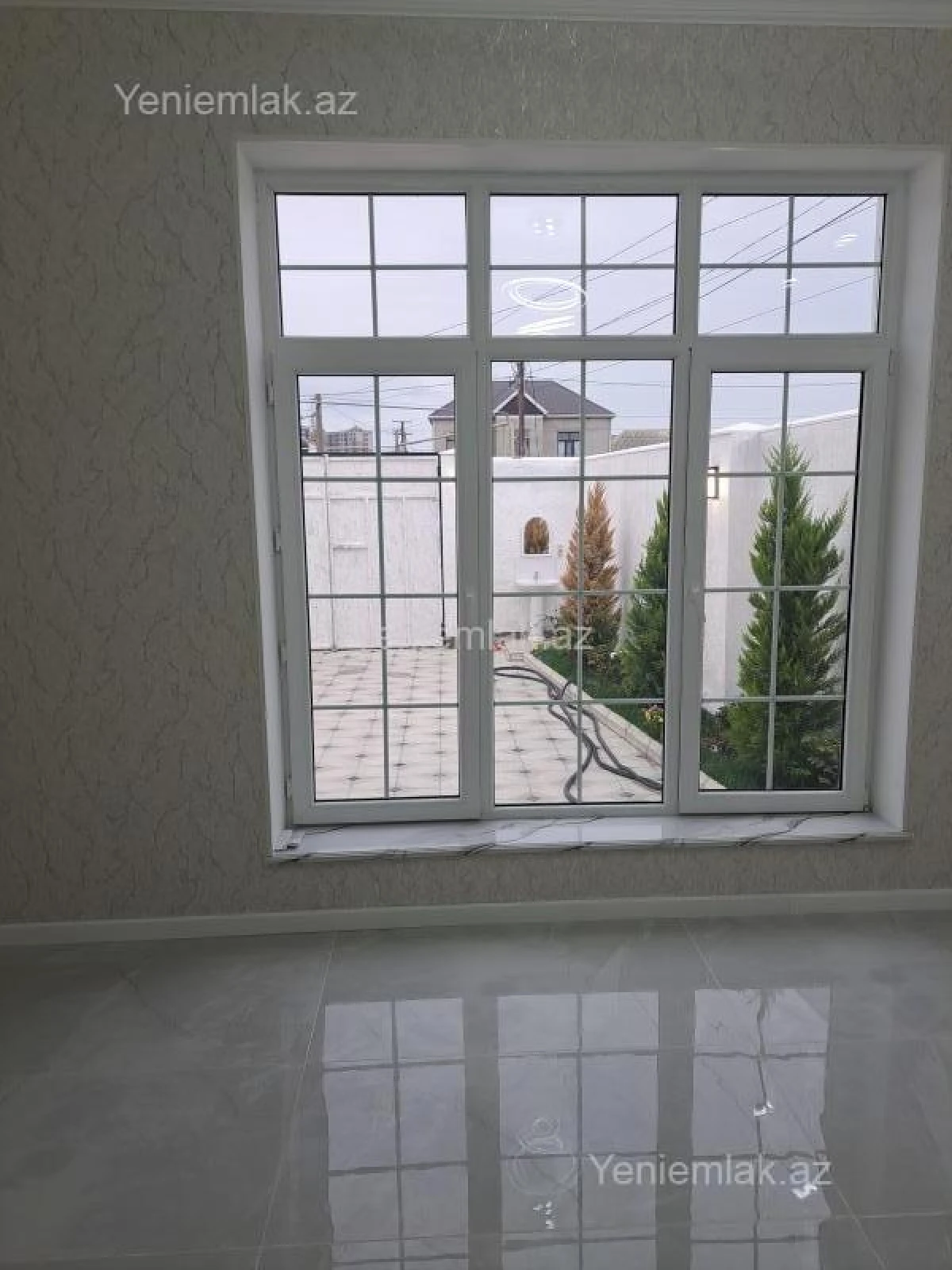 Satılır 4 otaqlı həyət evi 140 m²