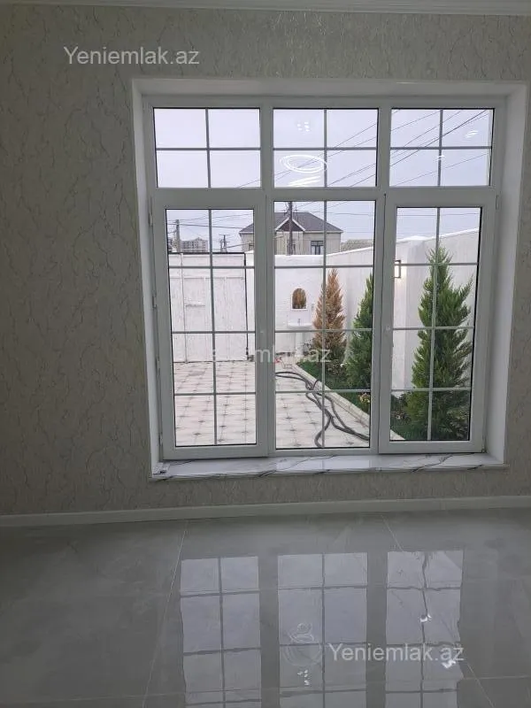 Satılır 4 otaqlı həyət evi 140 m²
