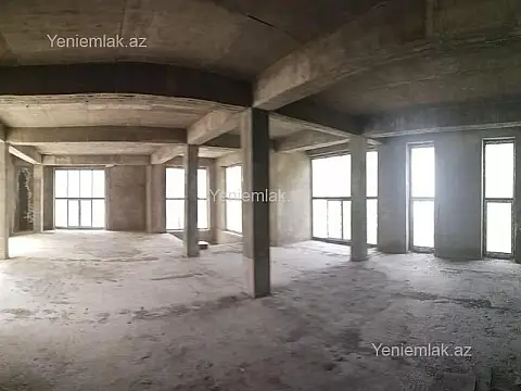 Satılır 4 otaqlı obyekt 720 m²