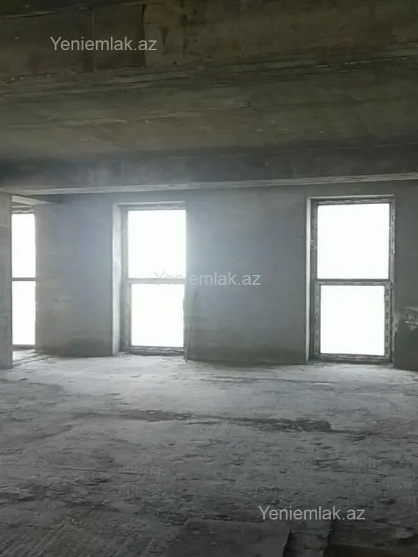 Satılır 4 otaqlı obyekt 720 m²