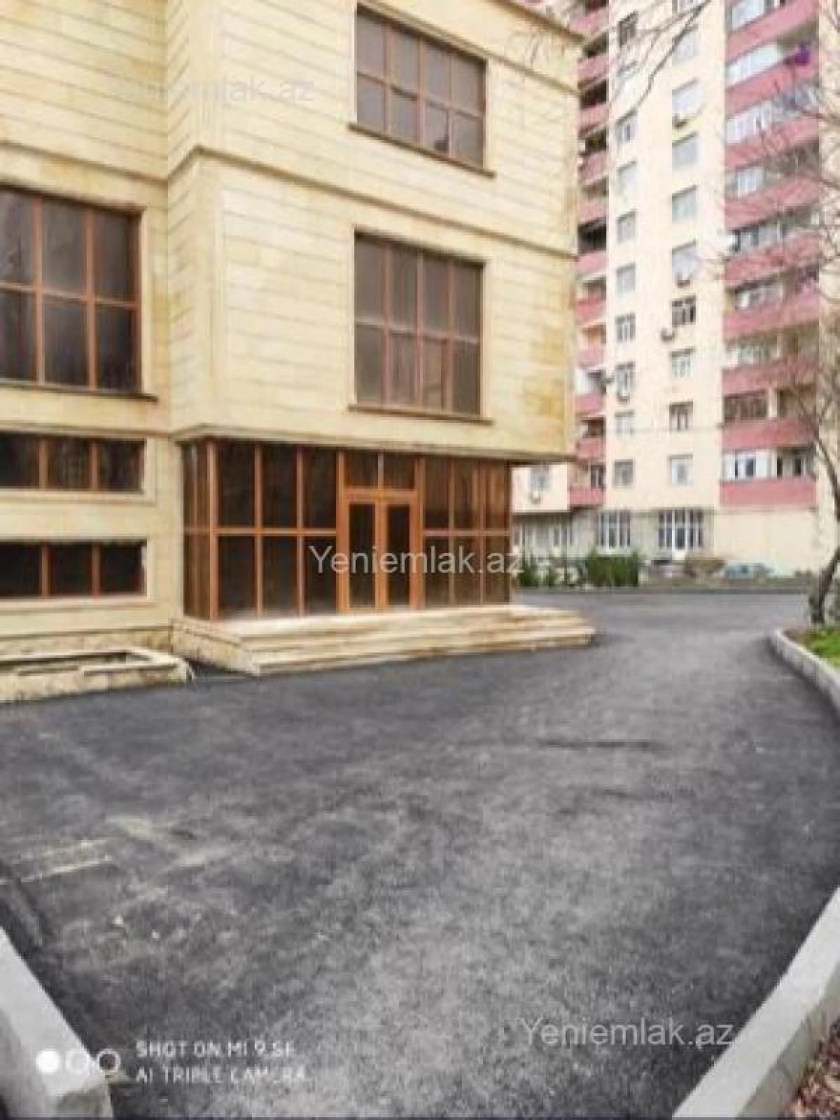 Satılır 4 otaqlı obyekt 720 m²