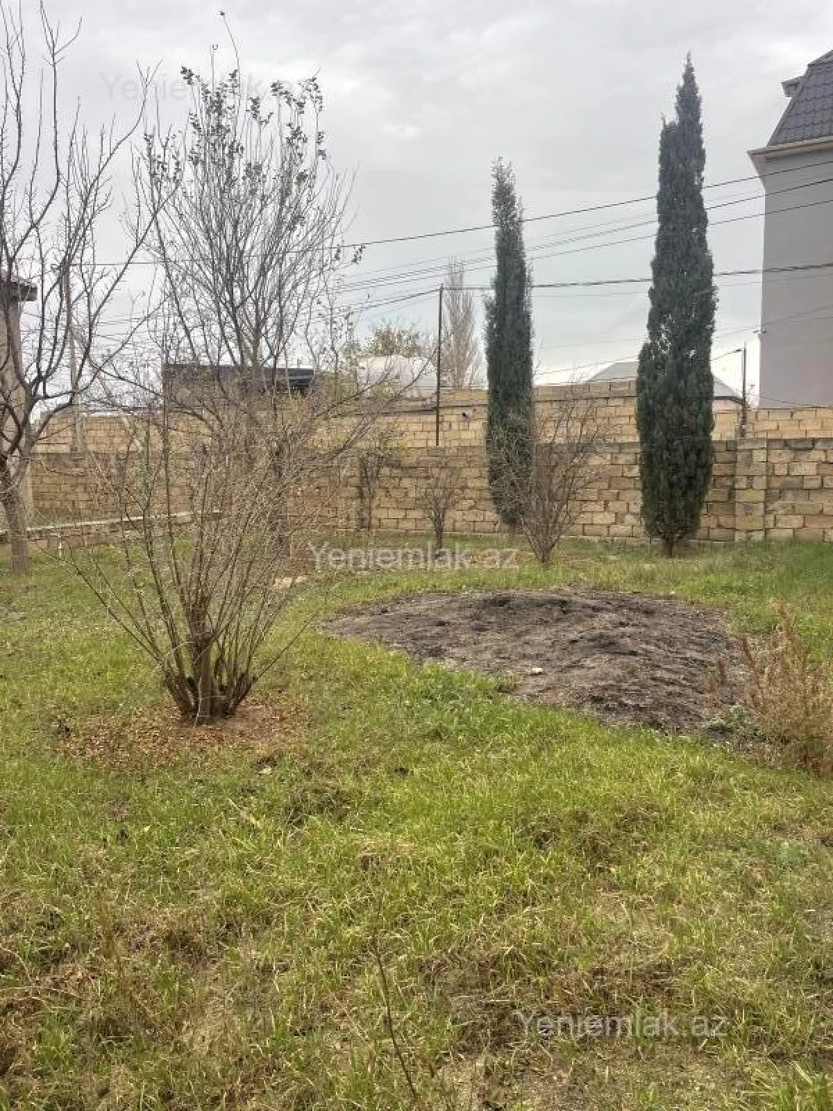 Satılır 3 otaqlı həyət evi 90 m²