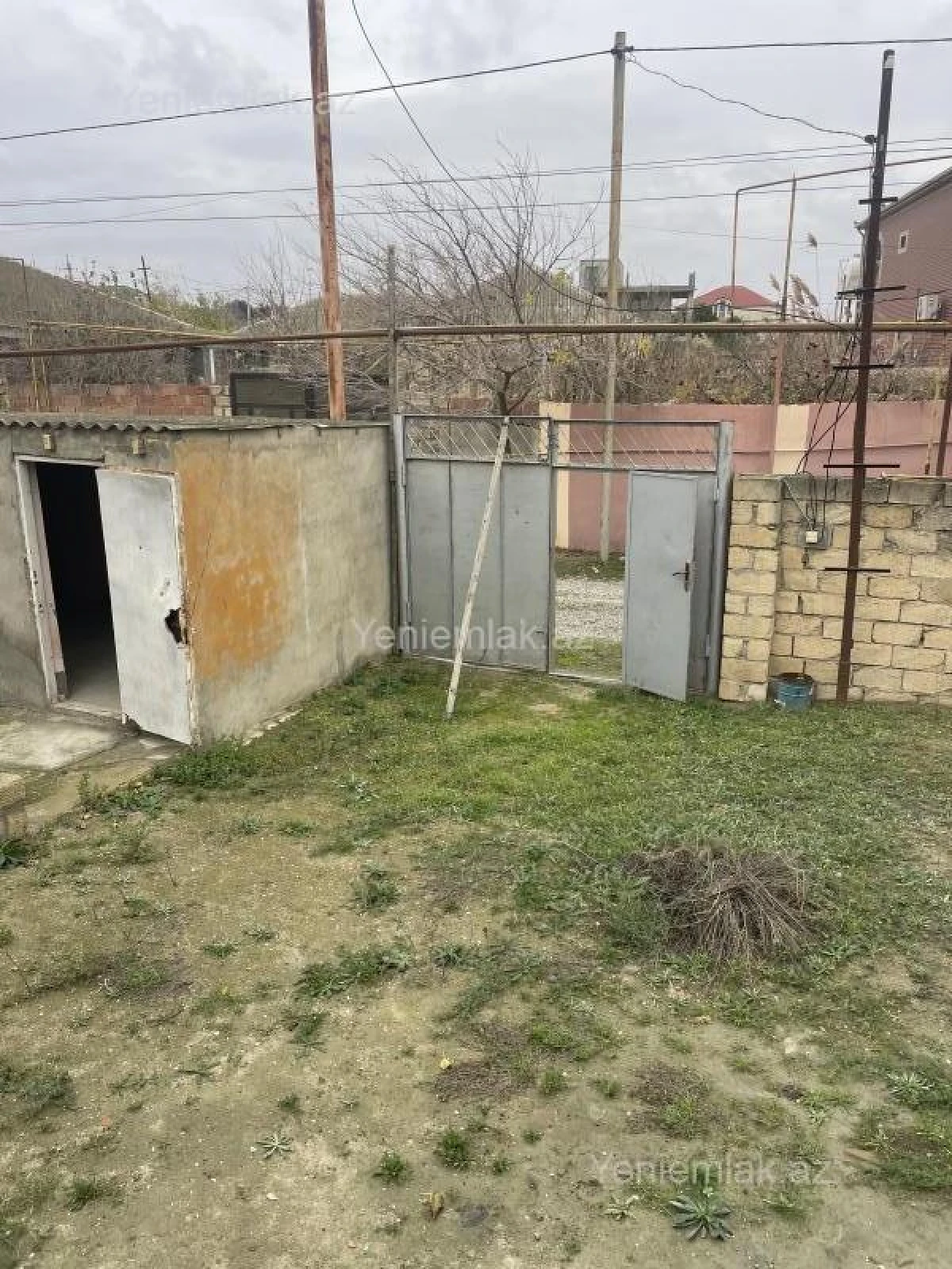 Satılır 3 otaqlı həyət evi 90 m²