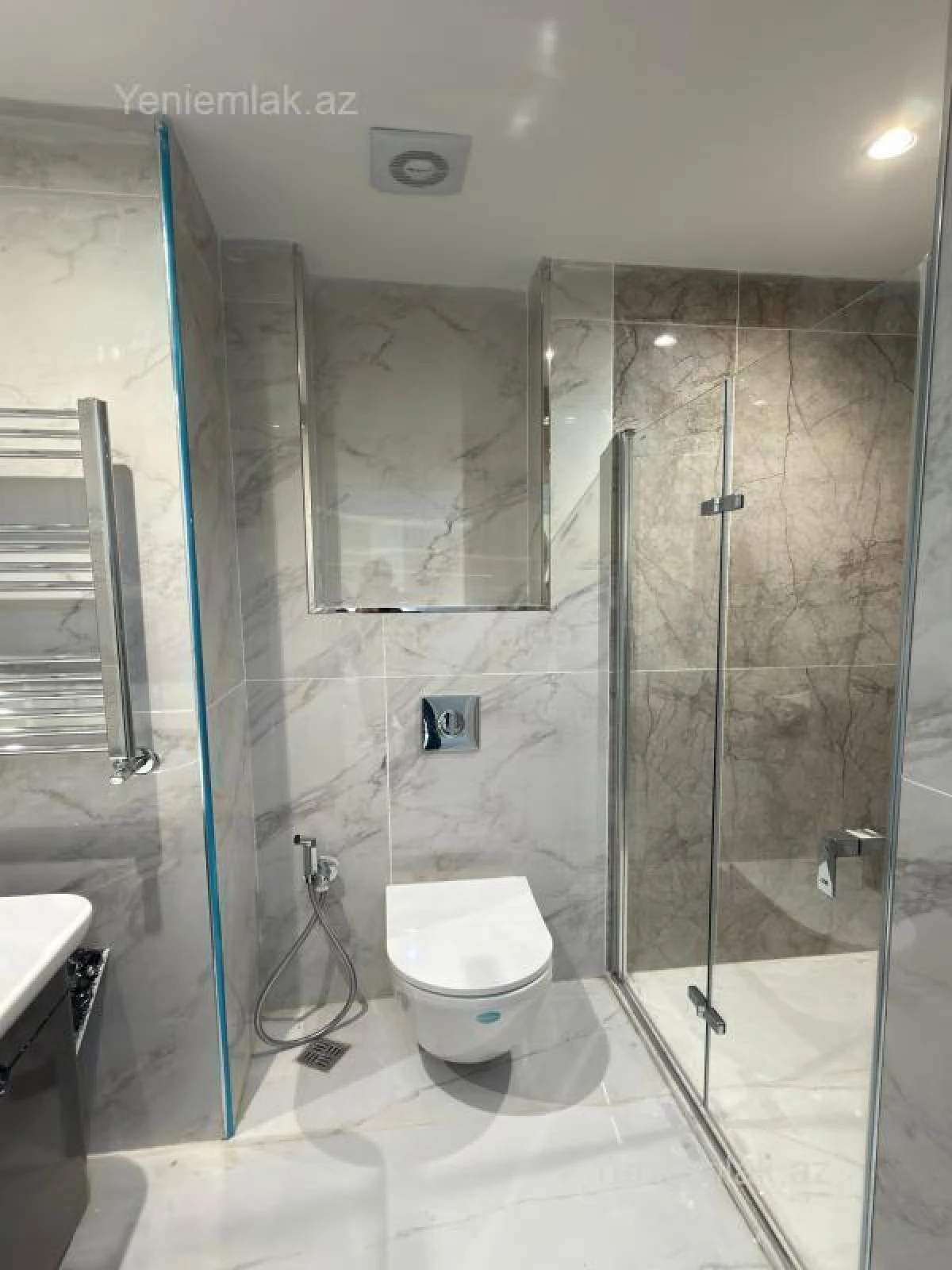 Satılır 2 otaqlı yeni tikili 49 m²