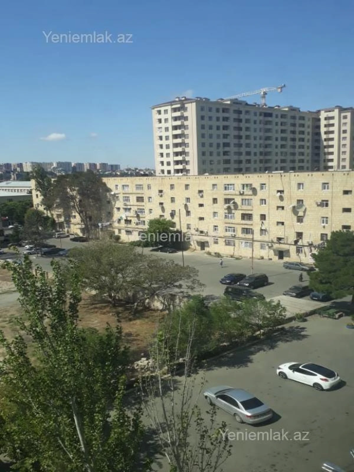 Satılır 4 otaqlı köhnə tikili 105 m²