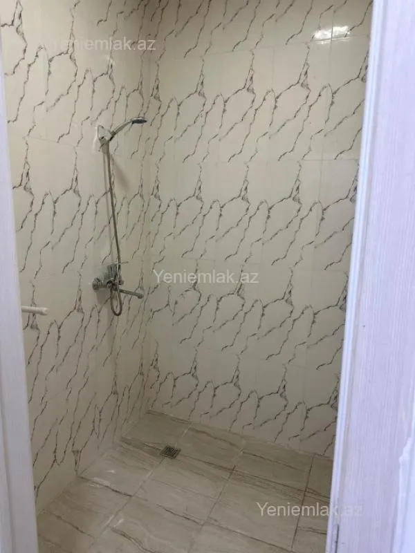 Satılır 2 otaqlı yeni tikili 50 m²