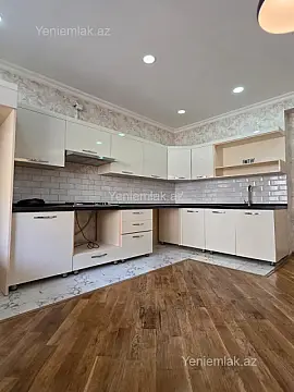 Satılır 2 otaqlı yeni tikili 68 m²