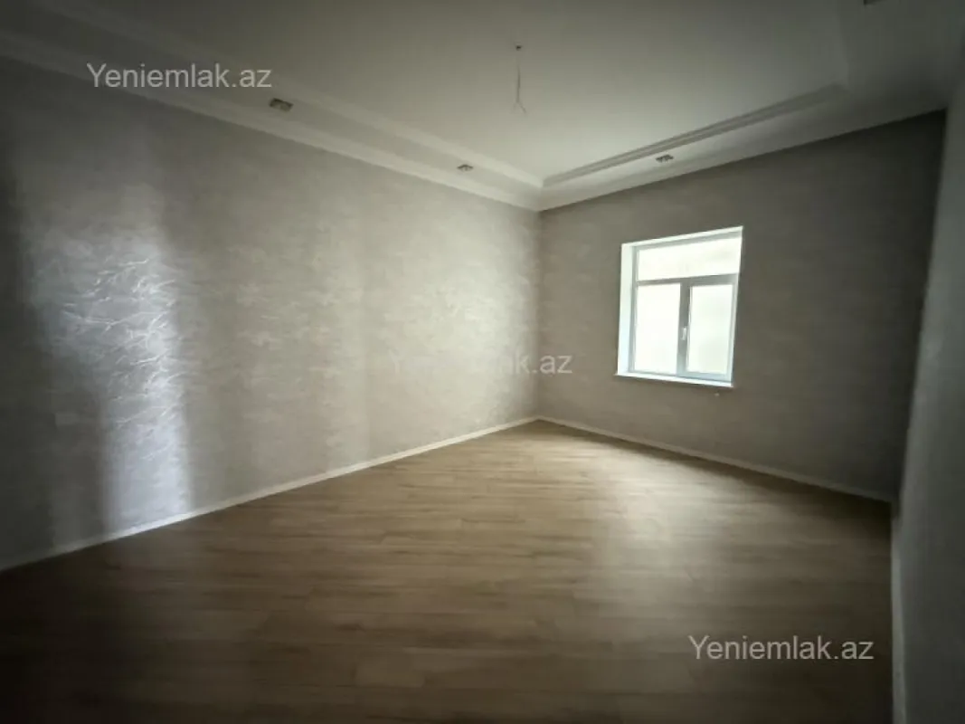 Satılır 4 otaqlı həyət evi 130 m²