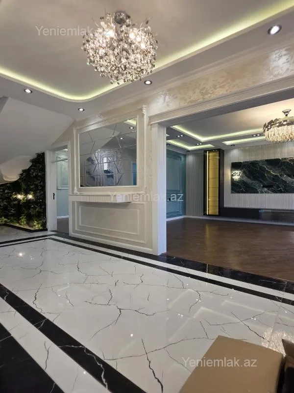Satılır 5 otaqlı həyət evi 220 m²