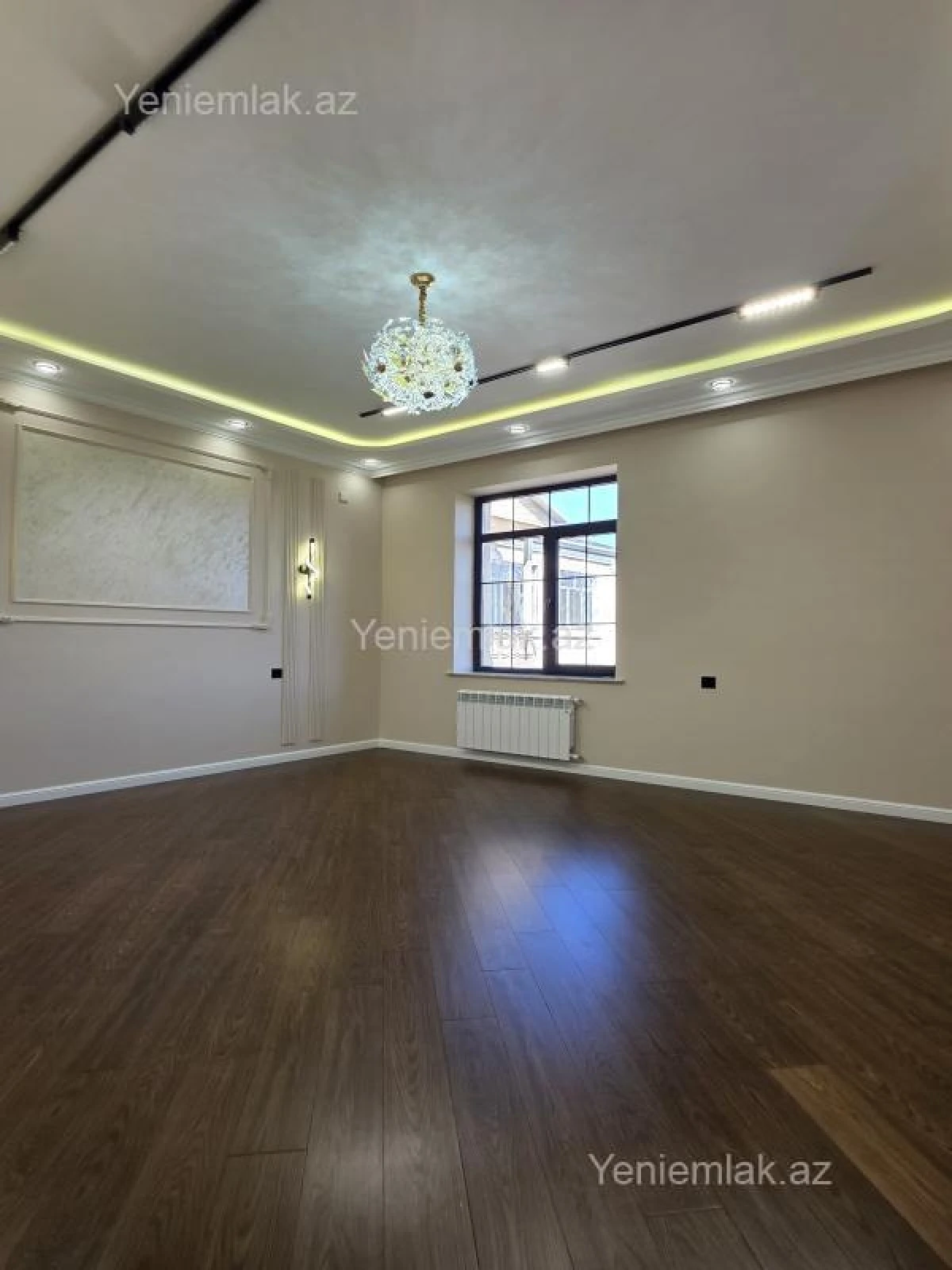 Satılır 5 otaqlı həyət evi 220 m²