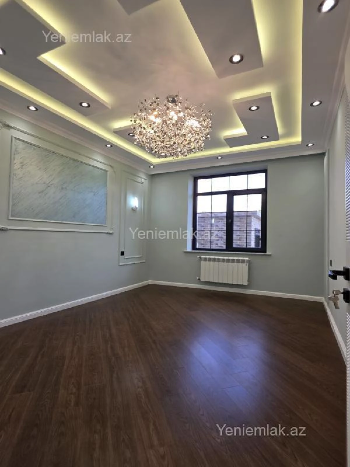 Satılır 5 otaqlı həyət evi 220 m²