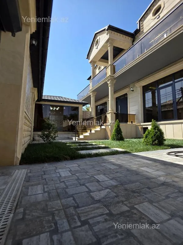 Satılır 5 otaqlı həyət evi 220 m²