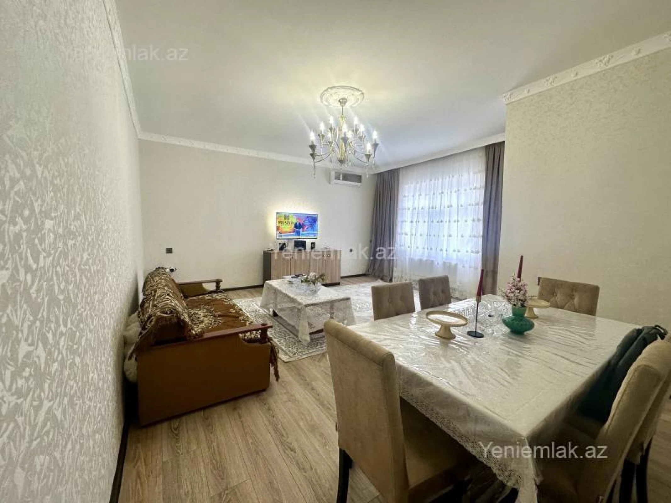 Satılır 4 otaqlı həyət evi 200 m²