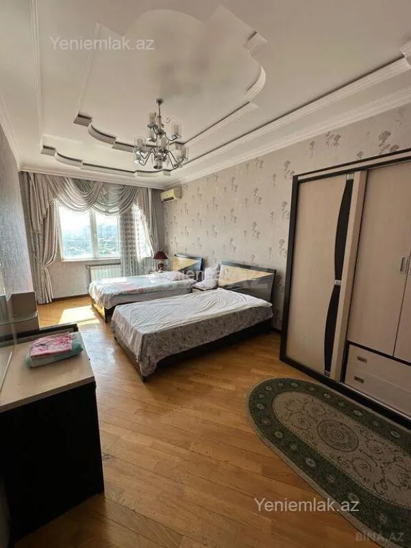 Satılır 4 otaqlı yeni tikili 170 m²