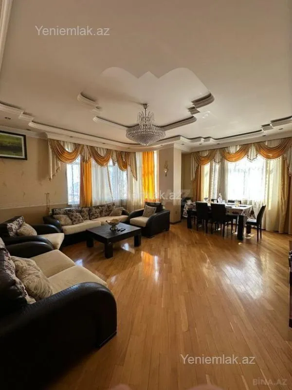Satılır 4 otaqlı yeni tikili 170 m²