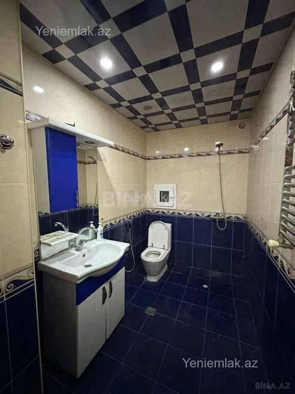 Satılır 4 otaqlı yeni tikili 170 m²