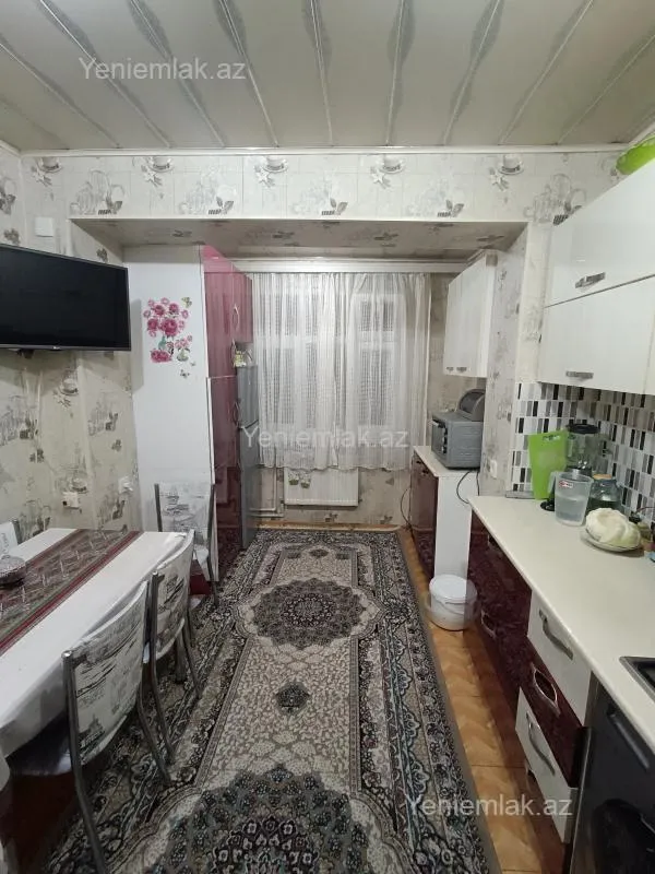 Satılır 3 otaqlı köhnə tikili 62 m²