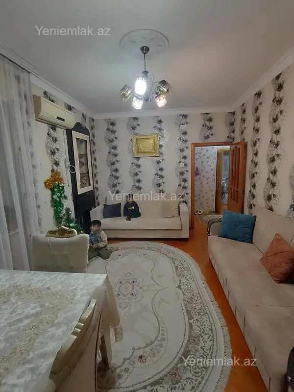 Satılır 3 otaqlı köhnə tikili 62 m²