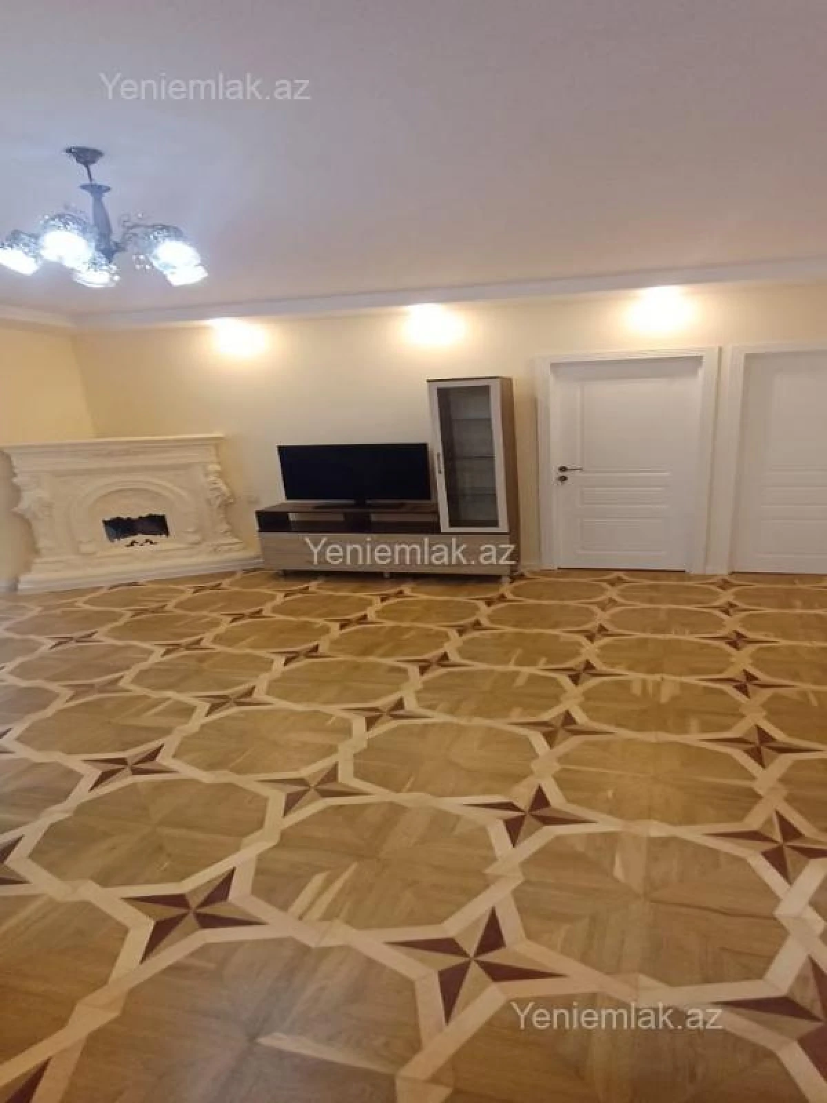 Satılır 4 otaqlı köhnə tikili 110 m²