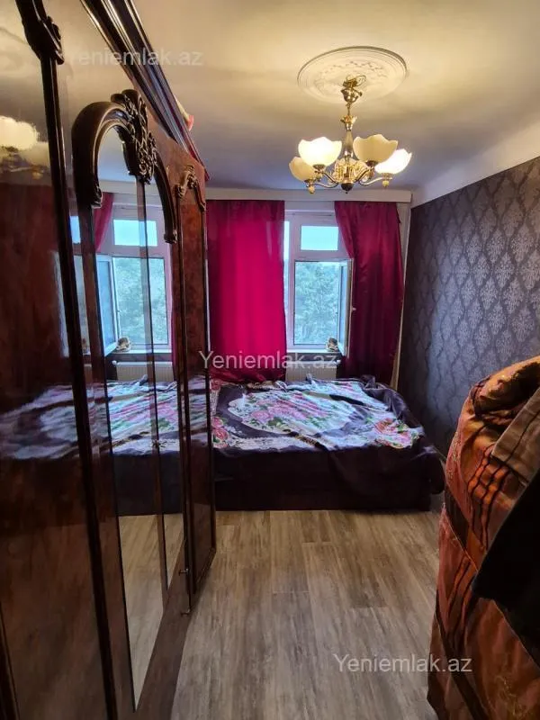Satılır 3 otaqlı köhnə tikili 63 m²
