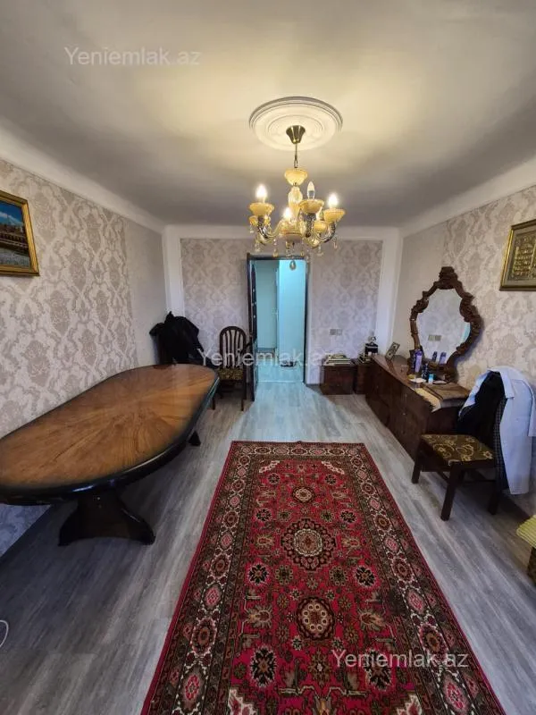 Satılır 3 otaqlı köhnə tikili 63 m²