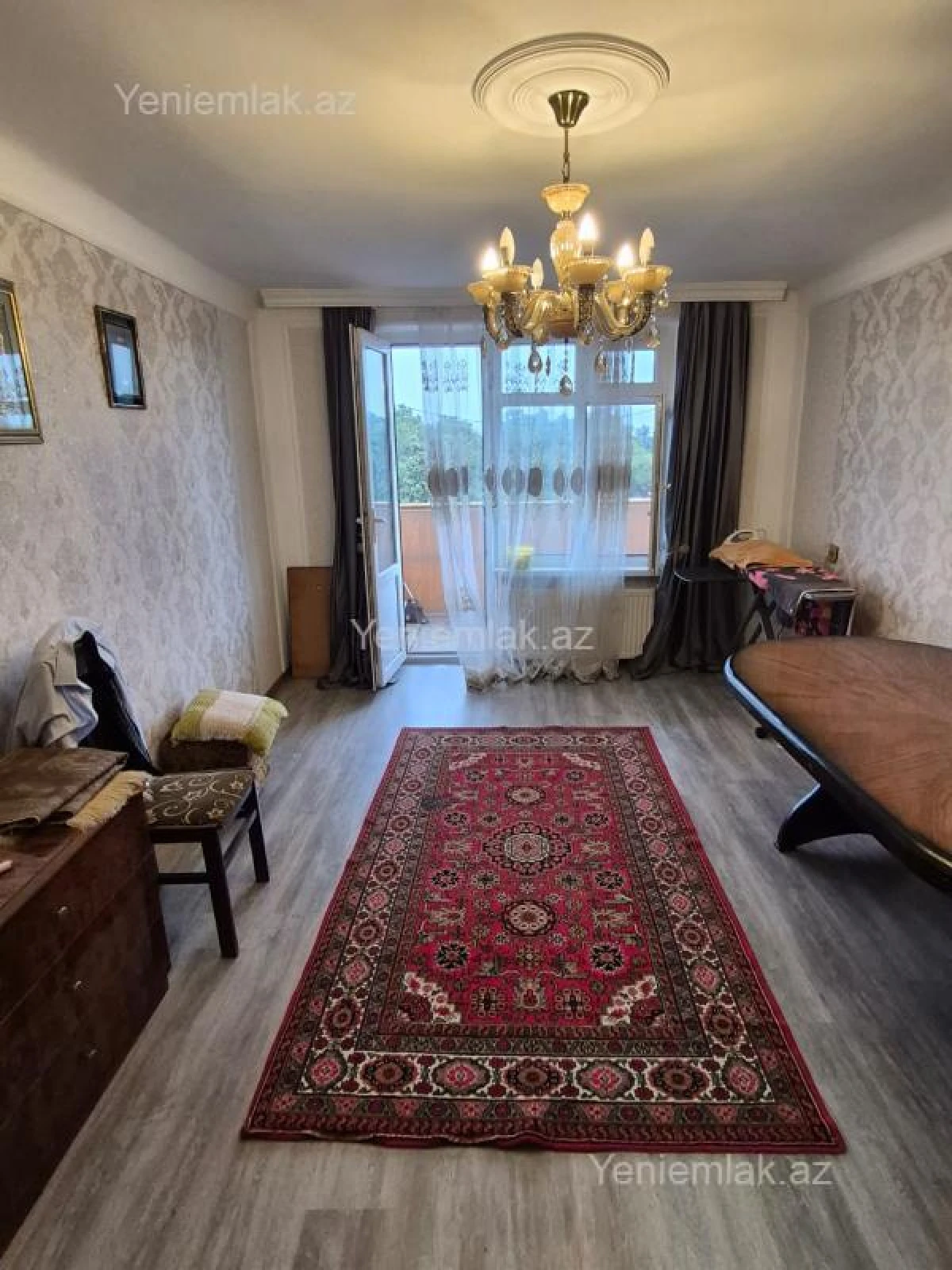 Satılır 3 otaqlı köhnə tikili 63 m²
