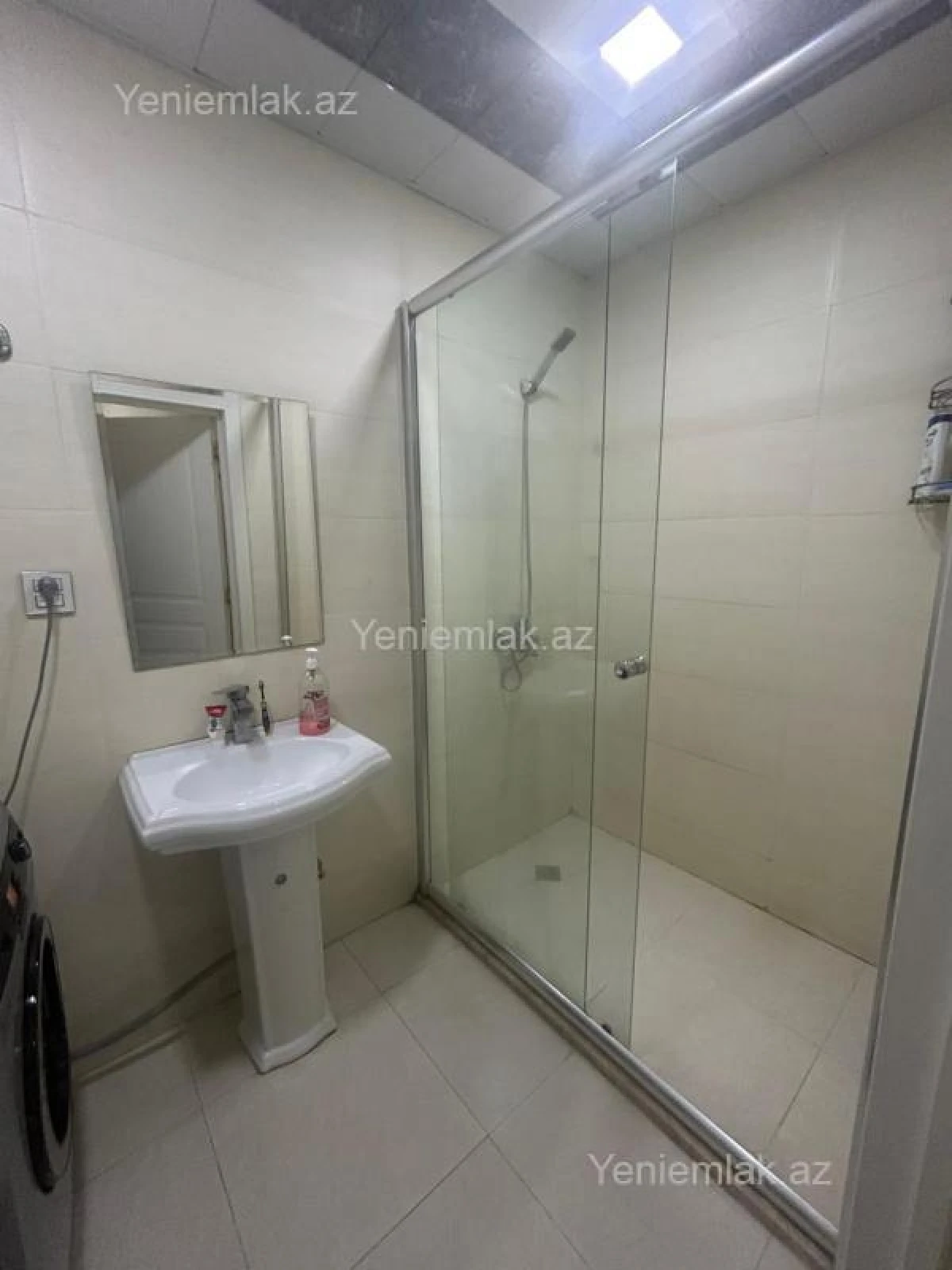 Satılır 3 otaqlı yeni tikili 106 m²