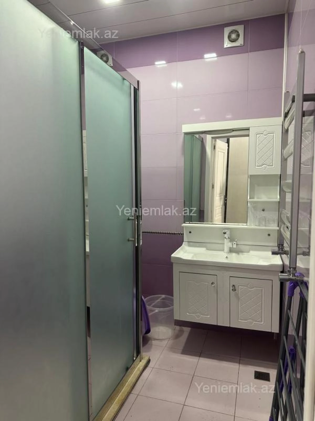 Satılır 3 otaqlı yeni tikili 85 m²