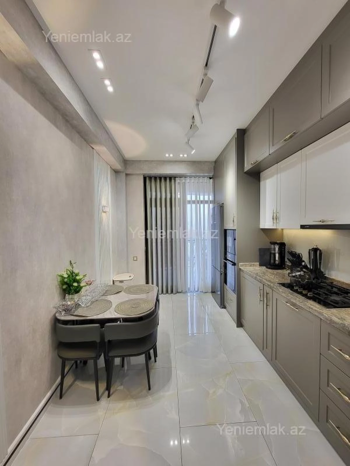 Satılır 3 otaqlı yeni tikili 117 m²