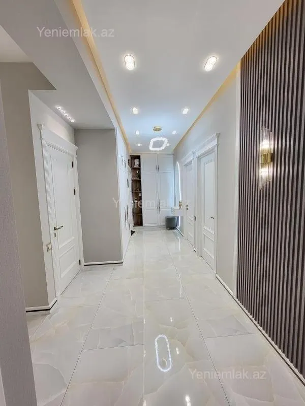 Satılır 3 otaqlı yeni tikili 117 m²