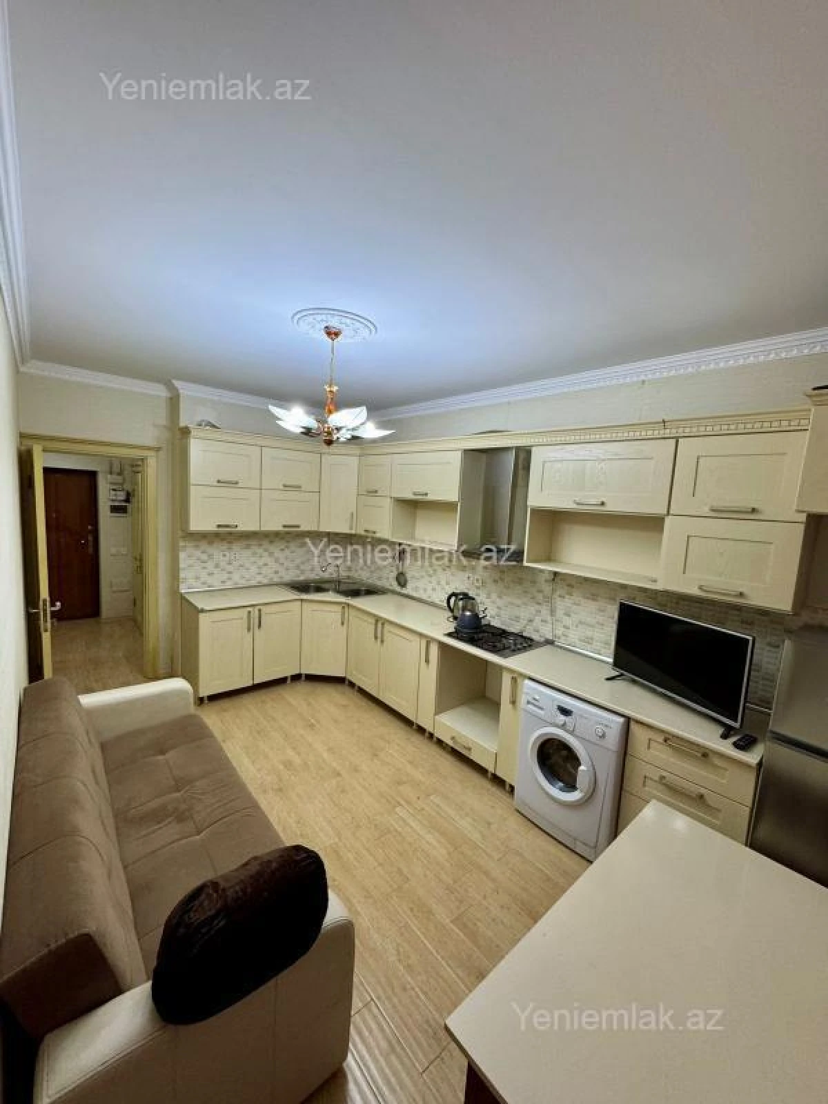 Satılır 2 otaqlı yeni tikili 70 m²